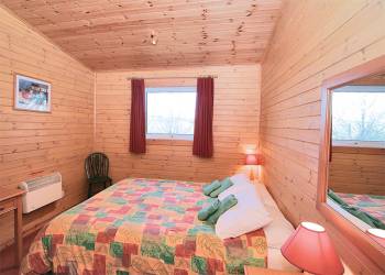Buzzard Lodge is in Hartland, Devon