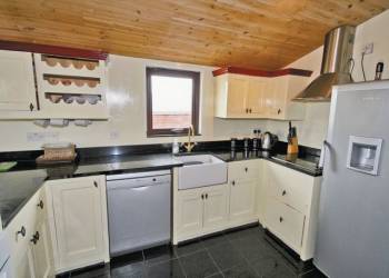 Millbrook Lodge sleeps 6