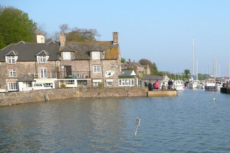 Somerset Cottage Holidays - Click here for more about Harbour House Apartment