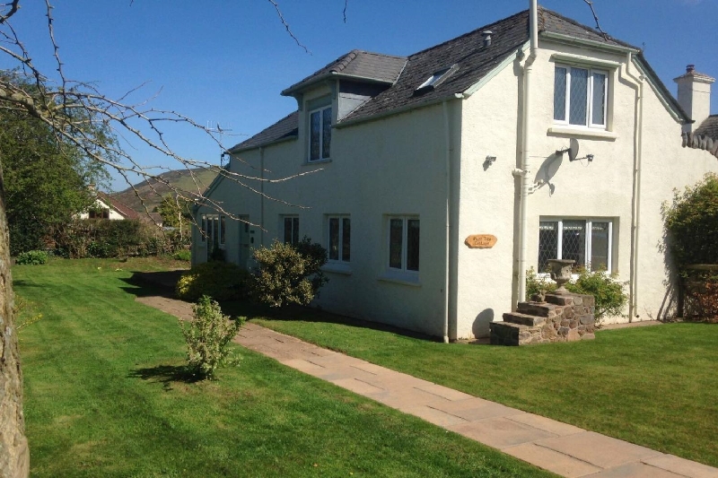 Somerset Cottage Holidays - Click here for more about Plum Tree Cottage