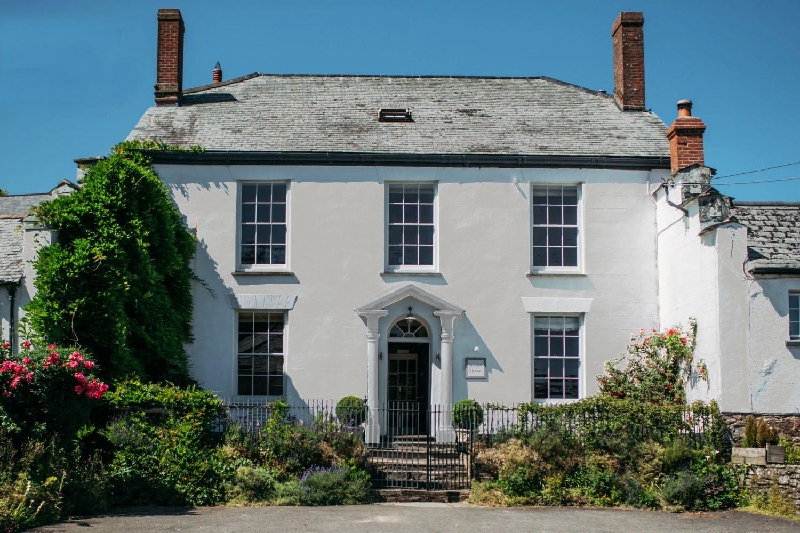 Devon Cottage Holidays - Click here for more about Heasley House