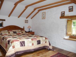 Cottage holidays England - Cornflower
