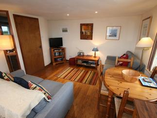 Trailside price range is 336 - £695