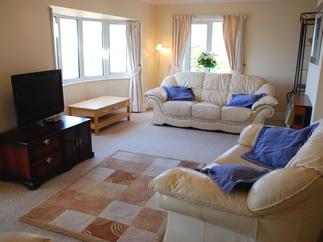 Brookfield price range is 425 - £1,270