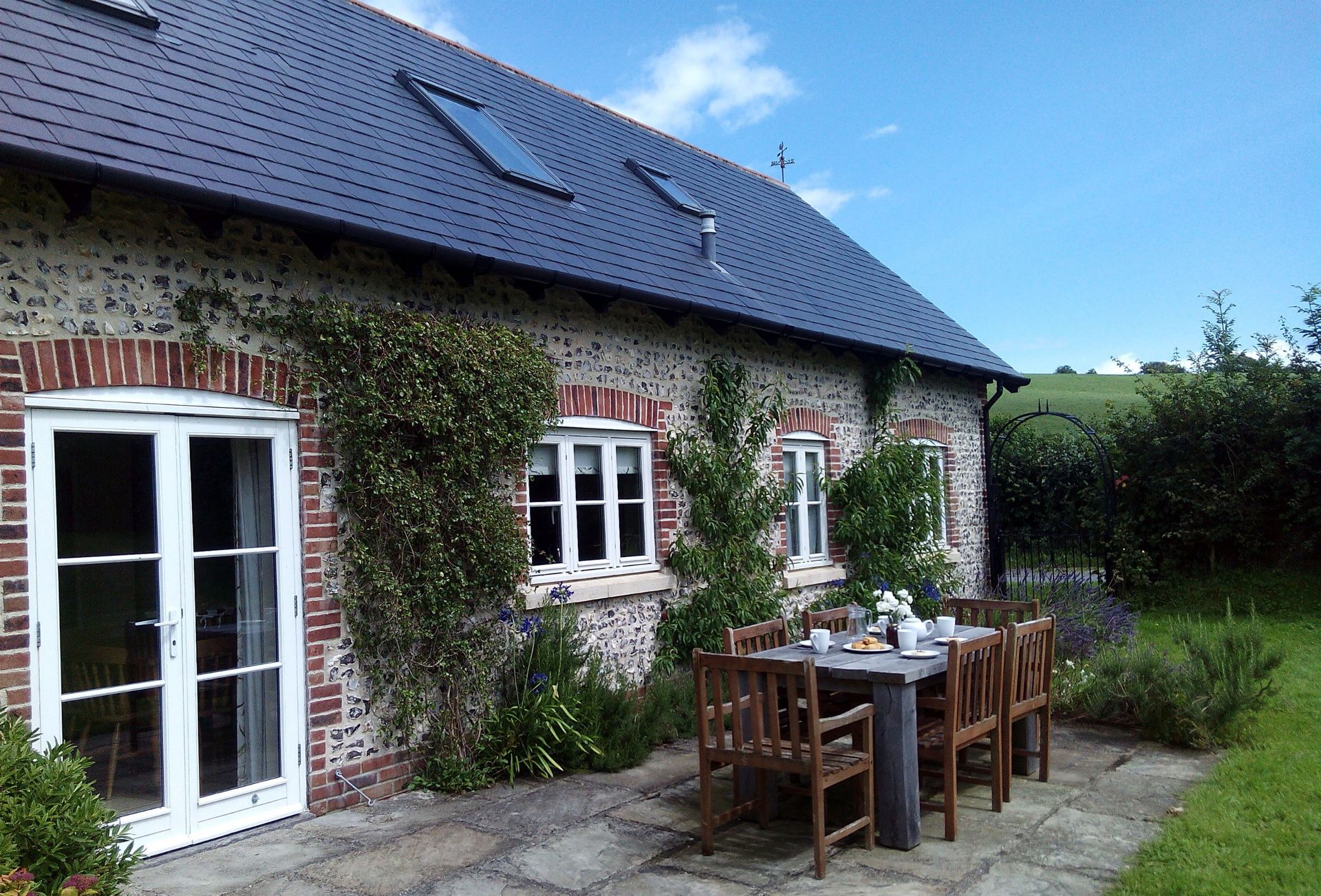 Dorset Cottage Holidays - Click here for more about Rampisham Hill Farm Barn