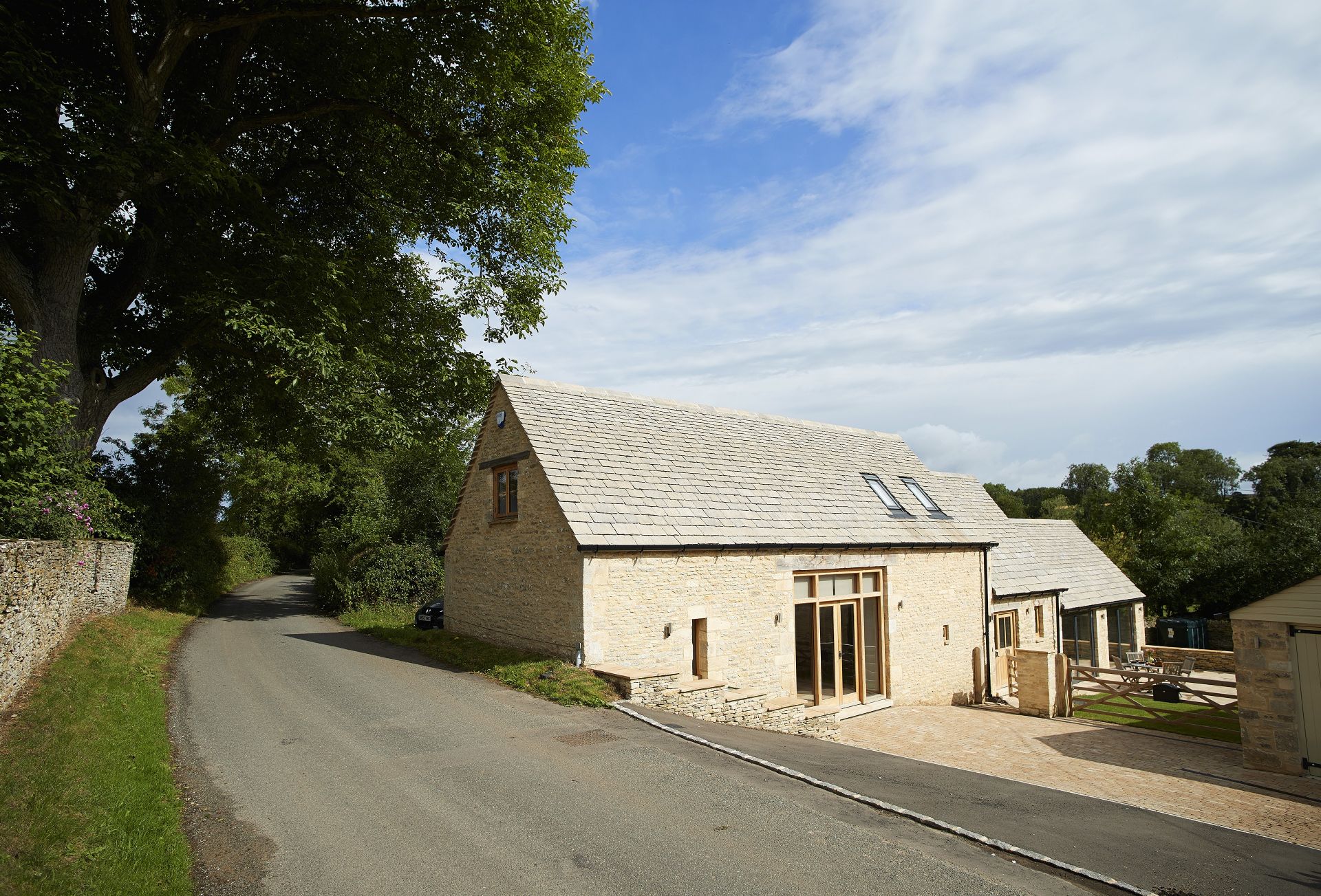 Gloucestershire Cottage Holidays - Click here for more about Rosebank Barn