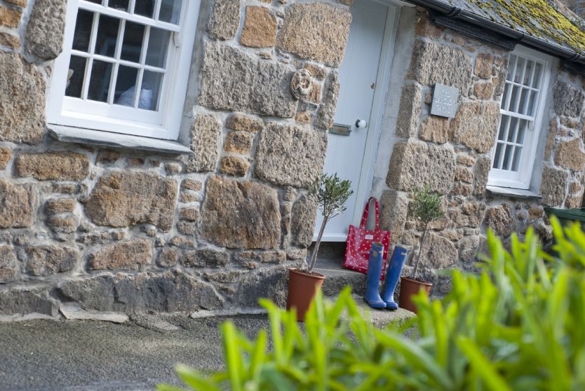 Click here for more about The Langley Tarne