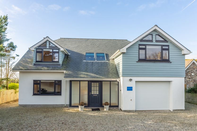 Cornwall Cottage Holidays - Click here for more about Highcroft