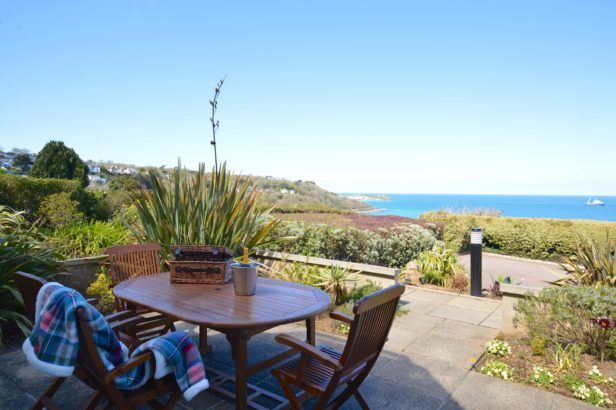 English Cottage Holidays - Blue Horizon