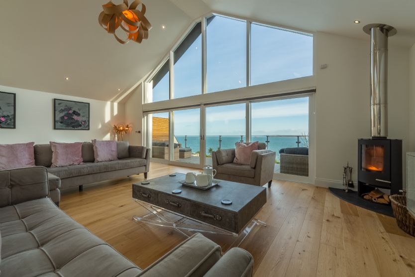 Cornwall Cottage Holidays - Click here for more about 2 Remera