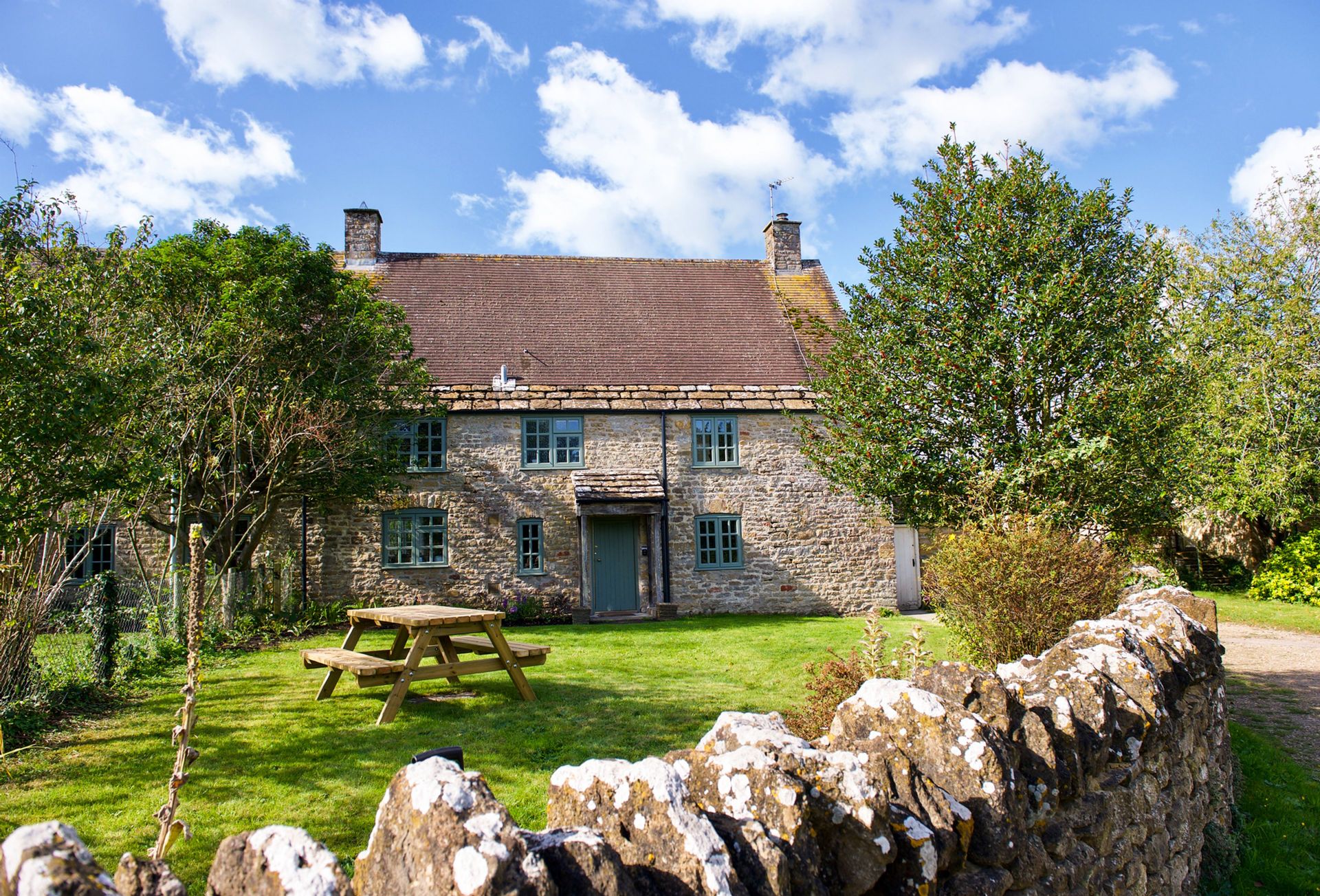 Dorset Cottage Holidays - Click here for more about Bake House Cottage