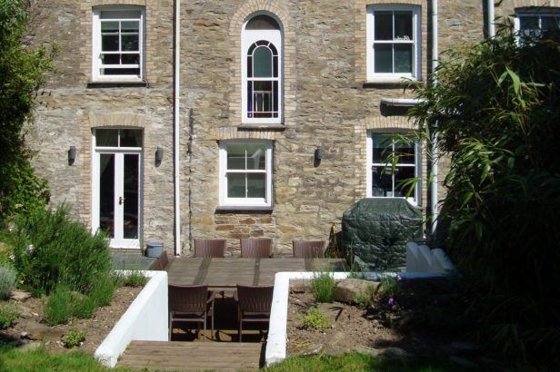 Cornwall Cottage Holidays - Click here for more about Jubilee House