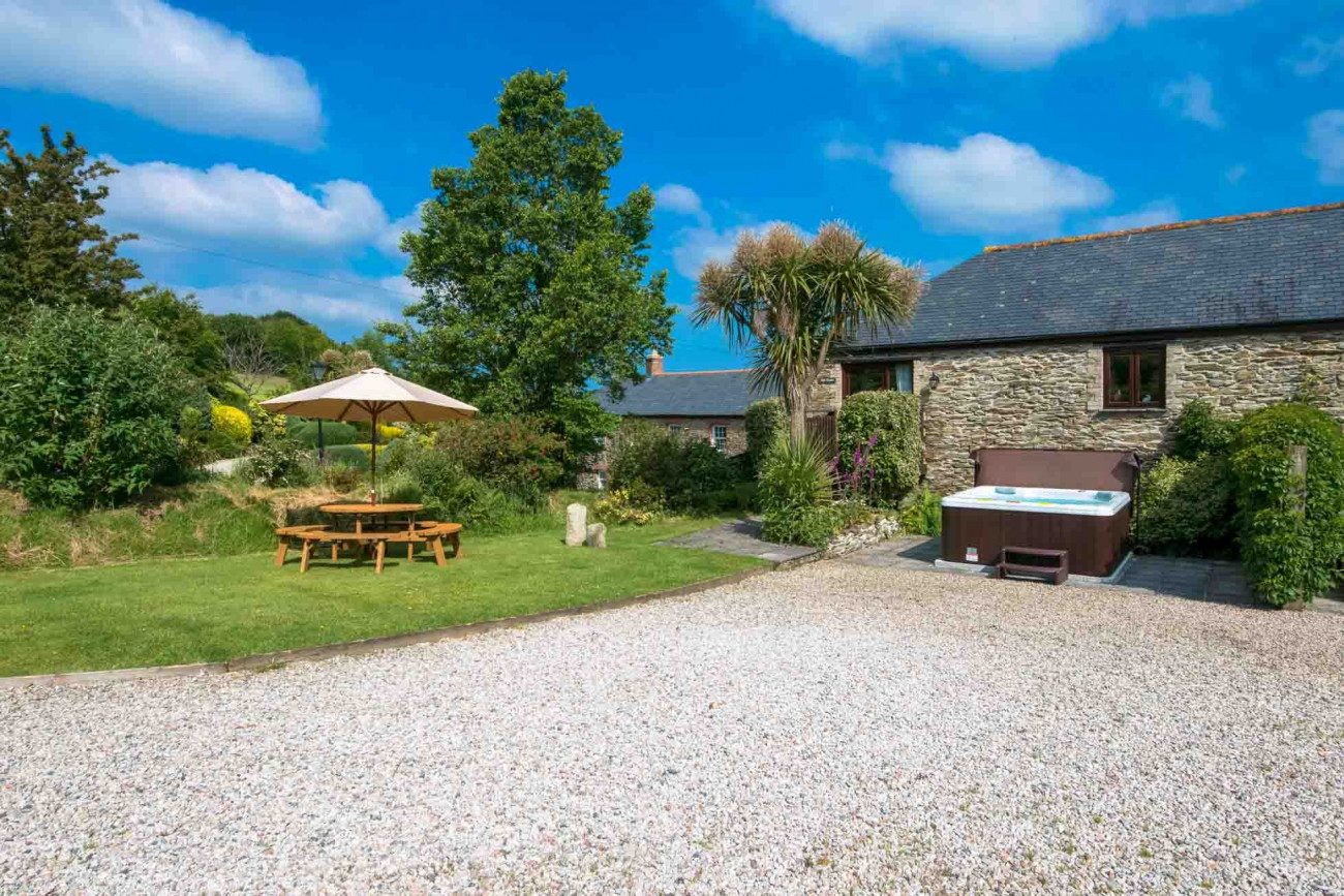 Short Break Holidays - Mill House at Goonwinnow