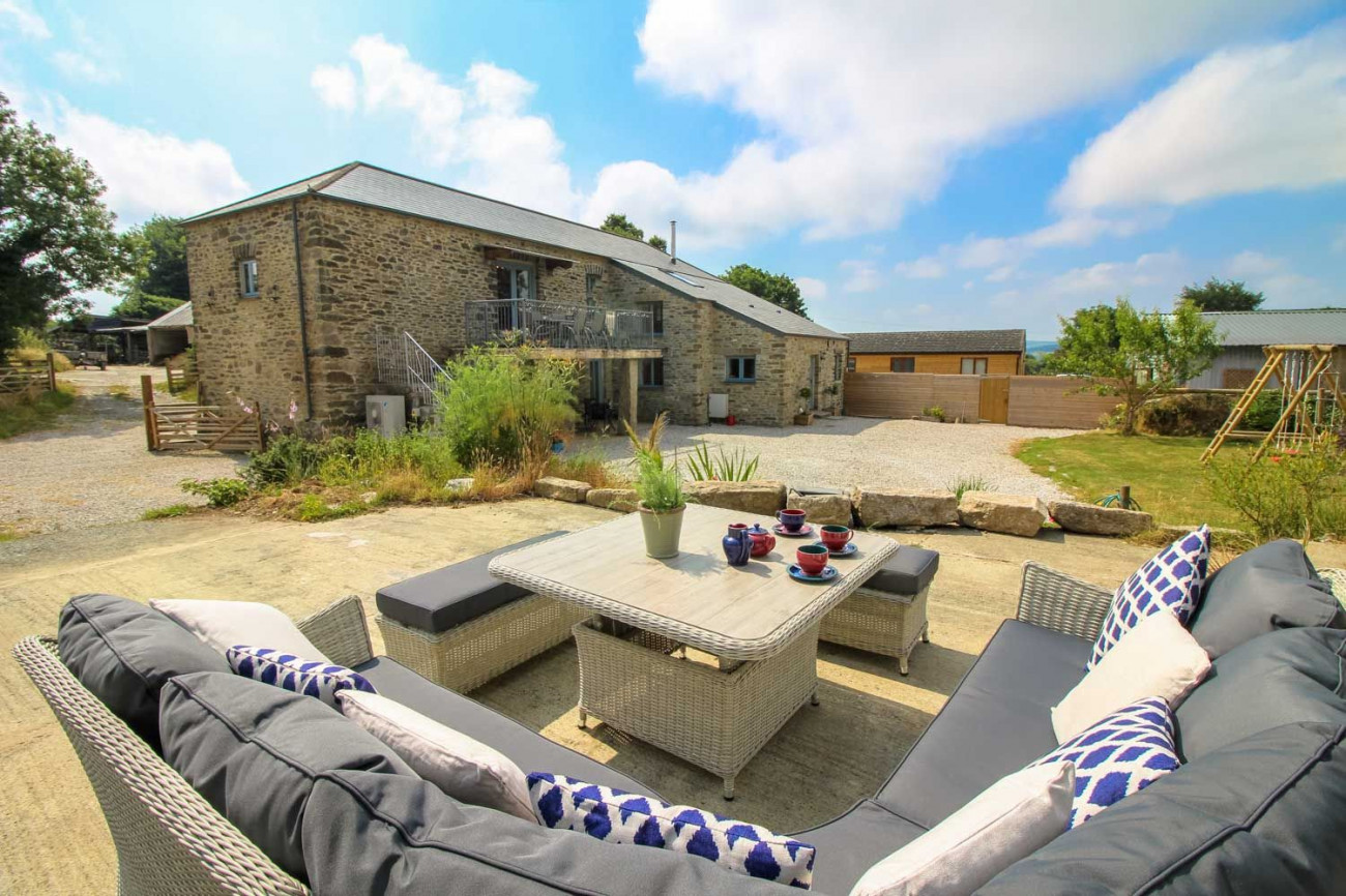 Short Break Holidays - Lanxton Barn