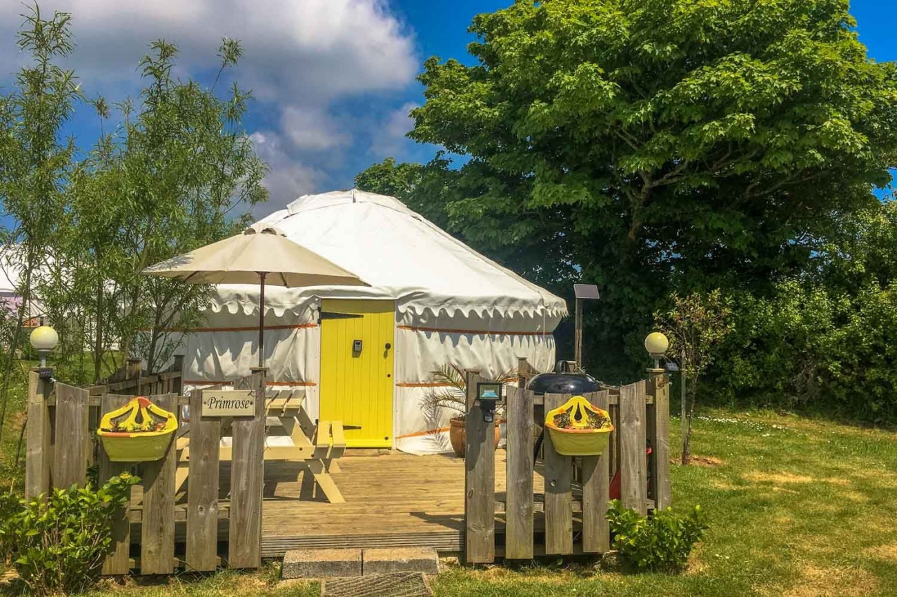 Short Break Holidays - Primrose Yurt