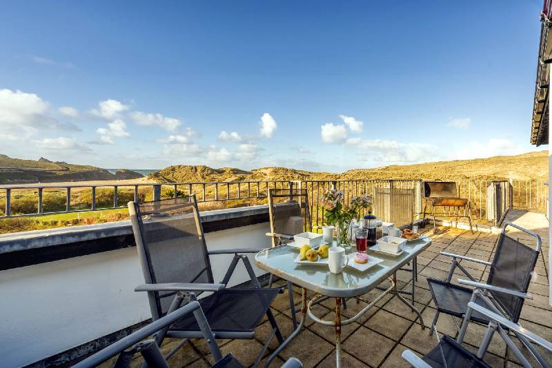 Cornwall Cottage Holidays - Click here for more about Beachcomber