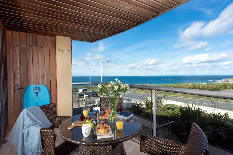 Cornwall Cottage Holidays - Click here for more about 4 The Vista