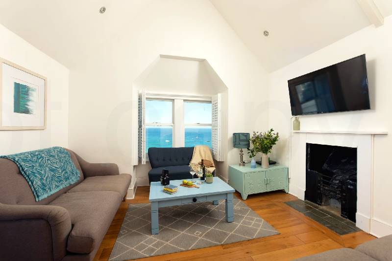 Cornwall Cottage Holidays - Click here for more about Mordros