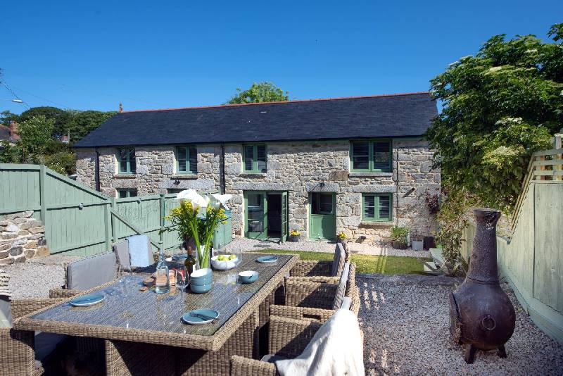 Cornwall Cottage Holidays - Click here for more about Captains Rest