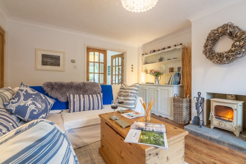 Norfolk Cottage Holidays - Click here for more about Sleepy Gull