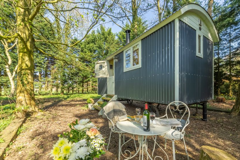 Norfolk Cottage Holidays - Click here for more about Chez Marguerite