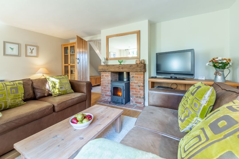 Norfolk Cottage Holidays - Click here for more about Ayres Cottage