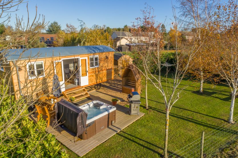 Norfolk Cottage Holidays - Click here for more about Barleywood