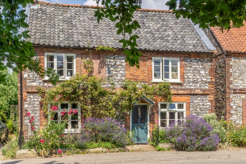 Norfolk Cottage Holidays - Click here for more about Southview