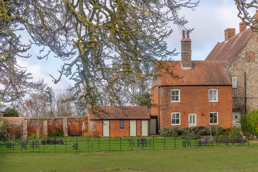 Norfolk Cottage Holidays - Click here for more about Ludham Hall Cottage