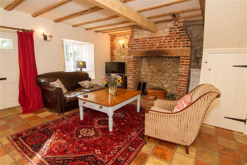 Norfolk Cottage Holidays - Click here for more about Ivy Cottage (Thornham)