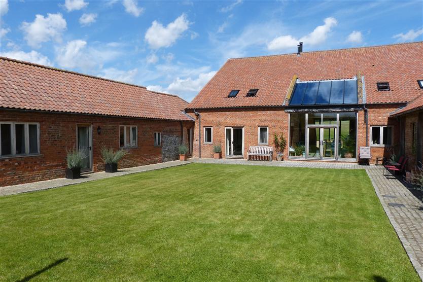 Norfolk Cottage Holidays - Click here for more about The Dairy