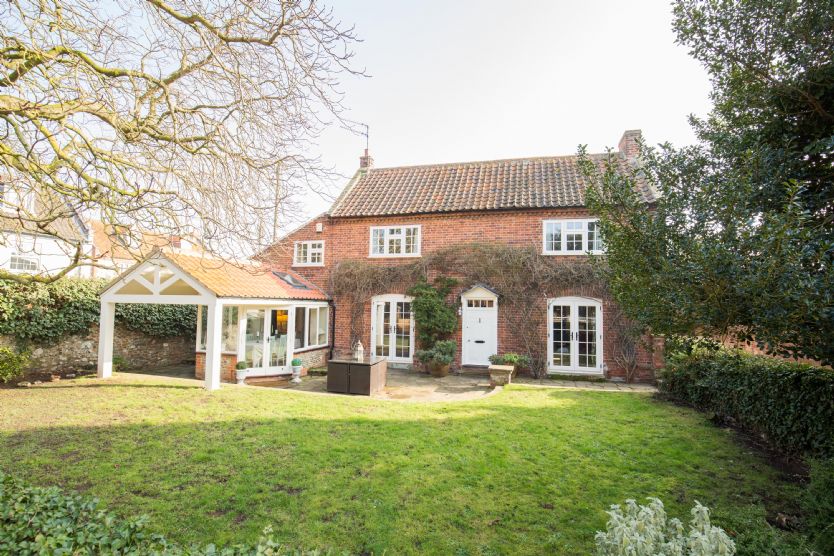 Norfolk Cottage Holidays - Click here for more about The Old Manor House