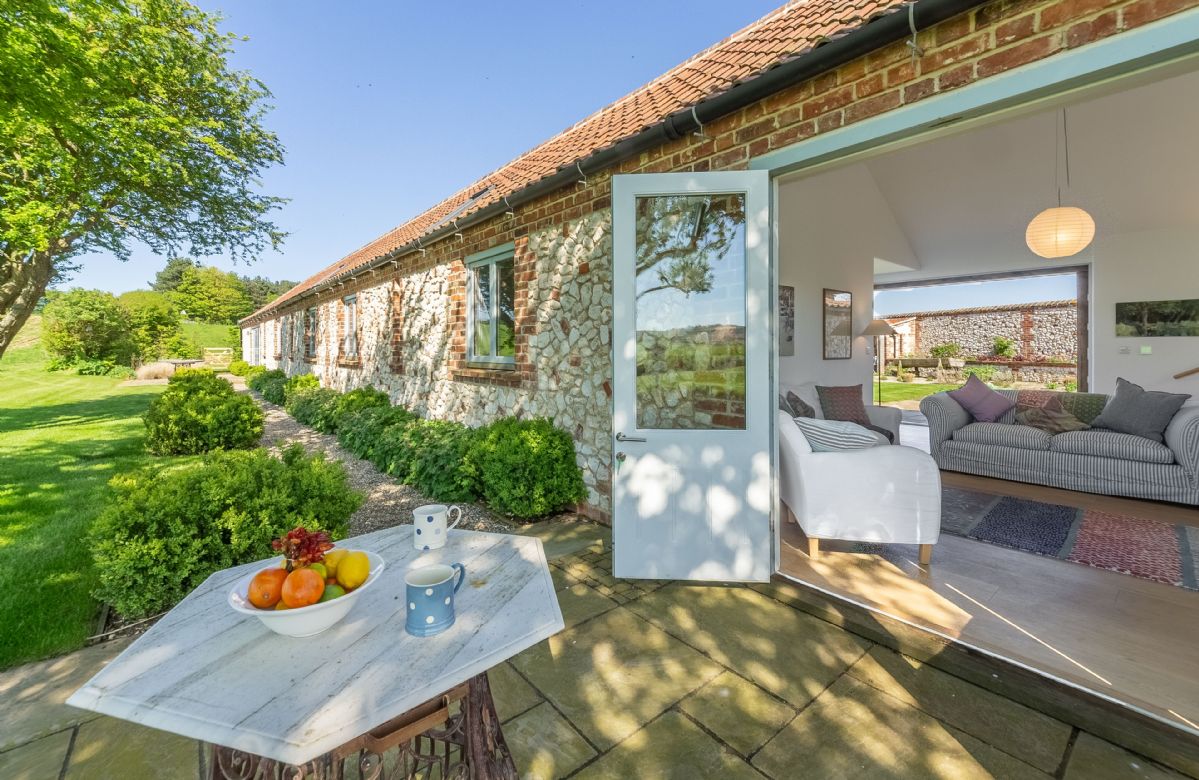Norfolk Cottage Holidays - Click here for more about The Cart Shed