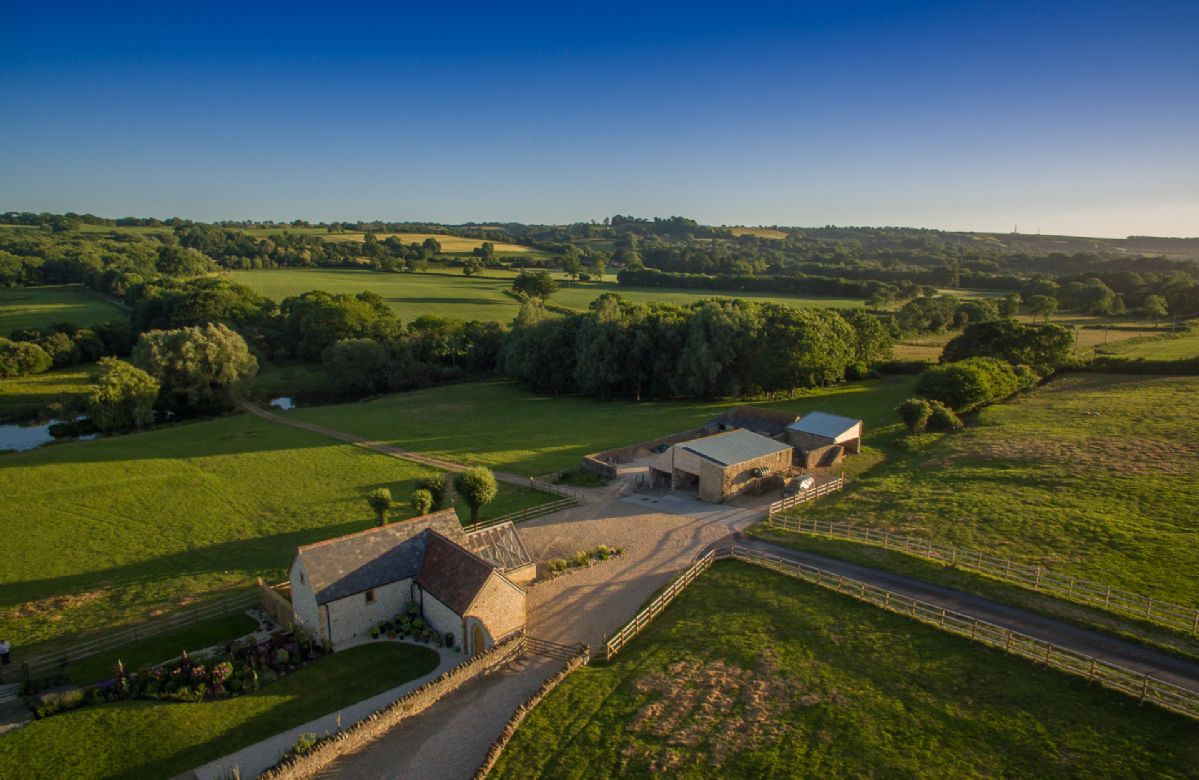 Dorset Cottage Holidays - Click here for more about Goose Run Cottage