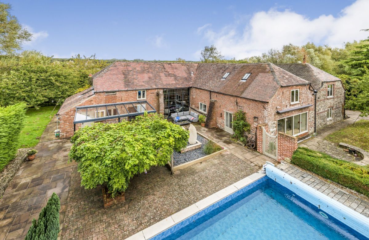 Dorset Cottage Holidays - Click here for more about The Water Barn