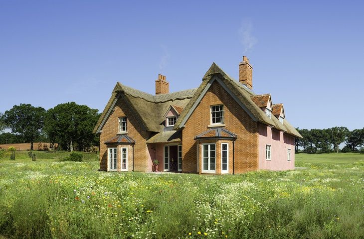 Suffolk Cottage Holidays - Click here for more about The Farmhouse