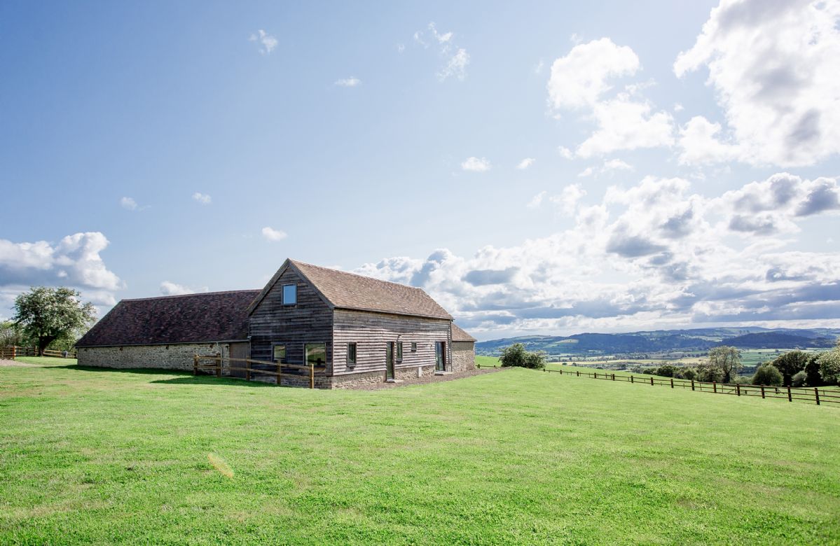 Shropshire Cottage Holidays - Click here for more about Wassell Barn