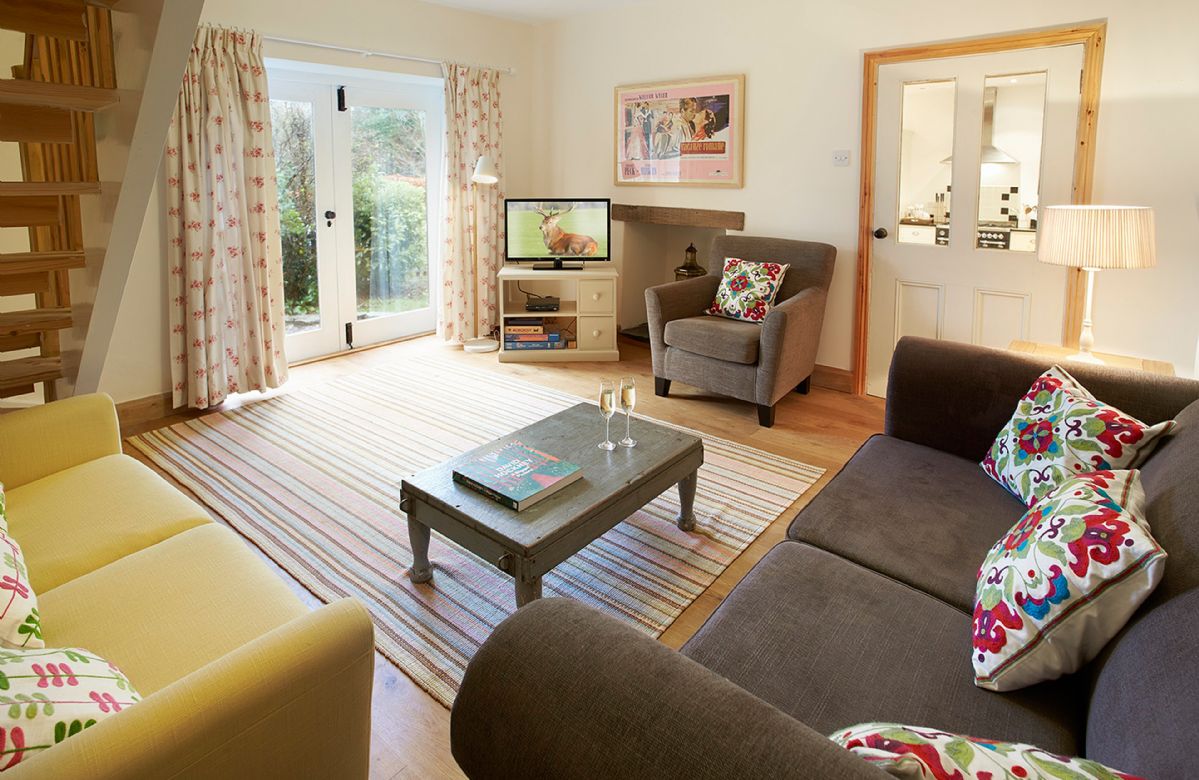 Herefordshire Cottage Holidays - Click here for more about Woodlands Cottage
