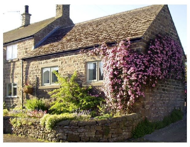 Derbyshire Cottage Holidays - Click here for more about Cobbled Corner