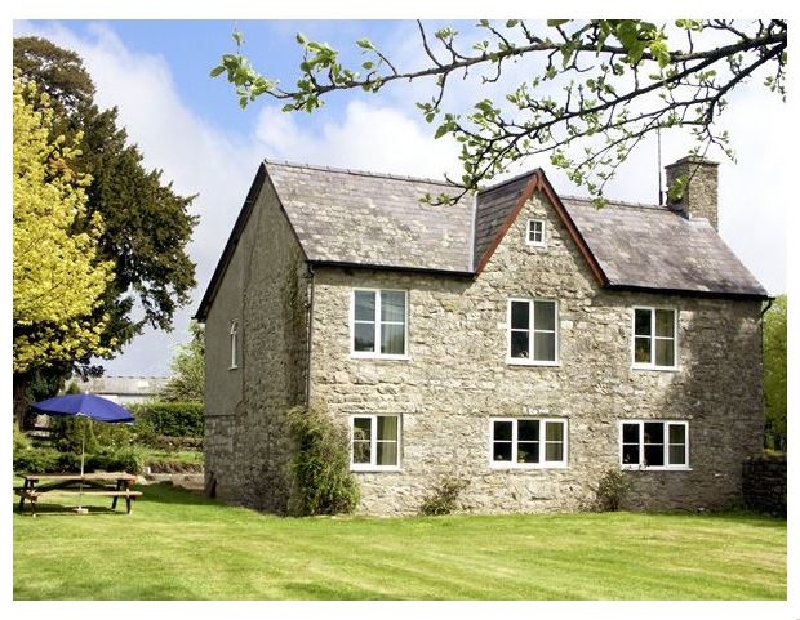 Powys Cottage Holidays - Click here for more about Court Cottage