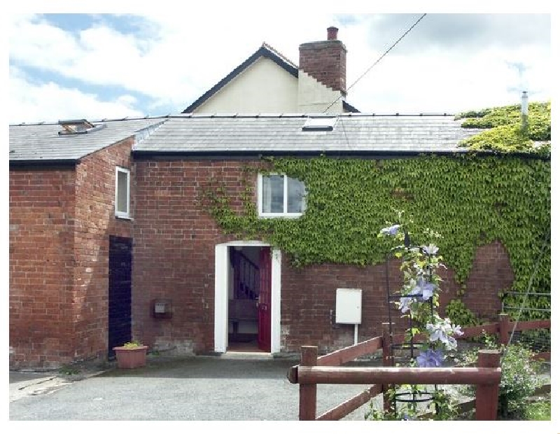 Herefordshire Cottage Holidays - Click here for more about The Coach House