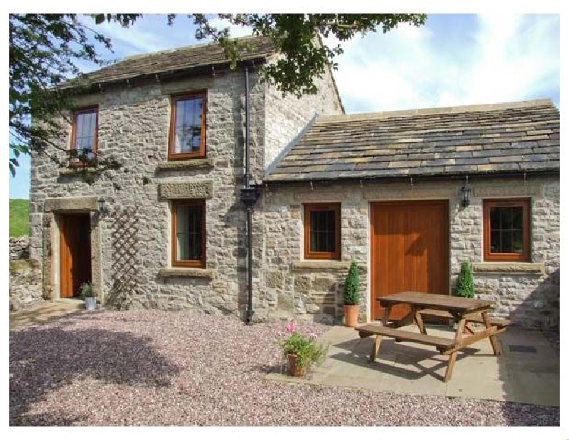 Derbyshire Cottage Holidays - Click here for more about Swallows Barn