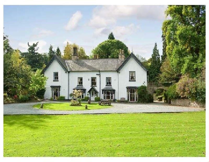 Shropshire Cottage Holidays - Click here for more about Brookside Manor House