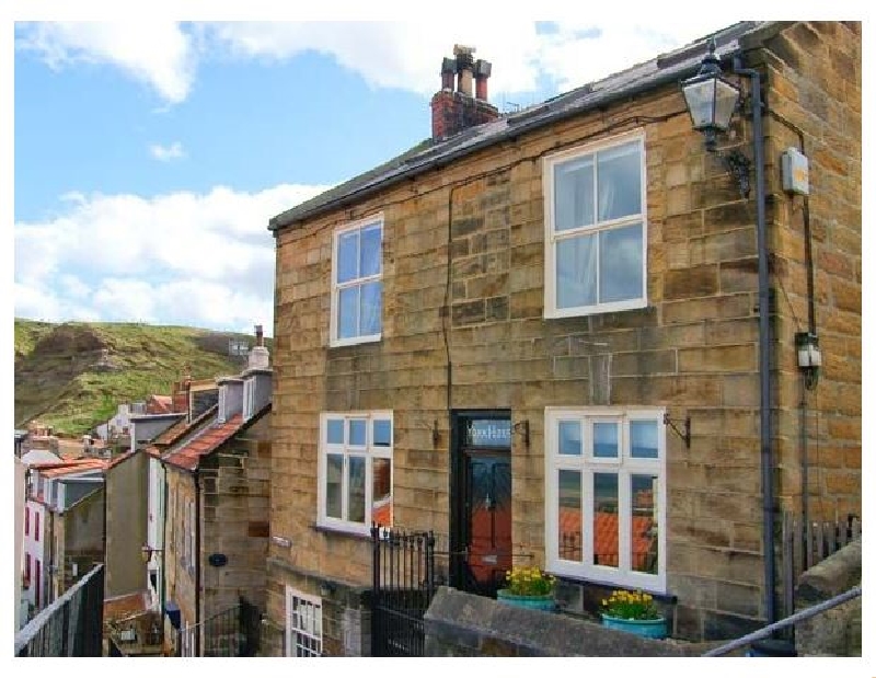 English Holiday Cottages in Staithes, Yorkshire Holiday cottages in