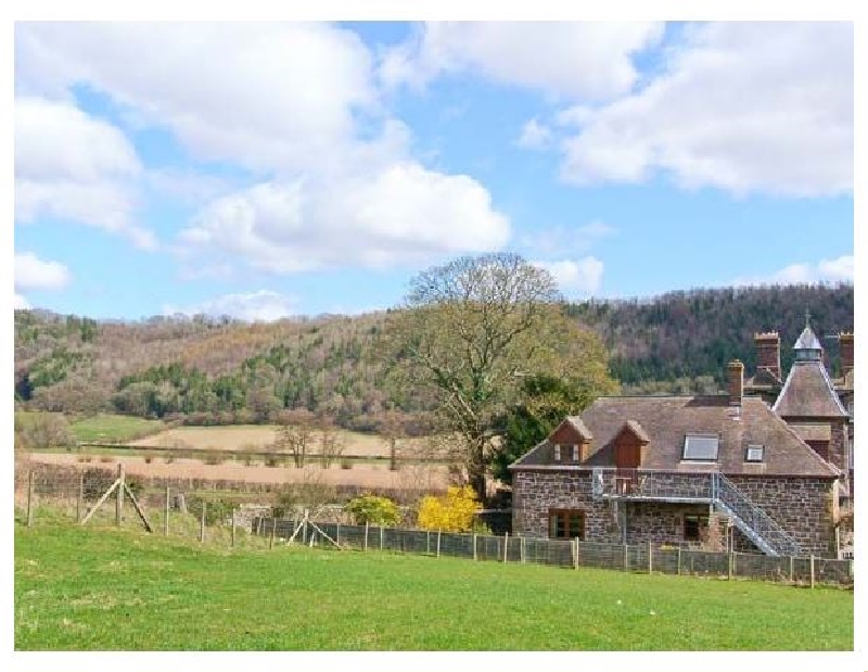 Shropshire Cottage Holidays - Click here for more about Robin's Nest