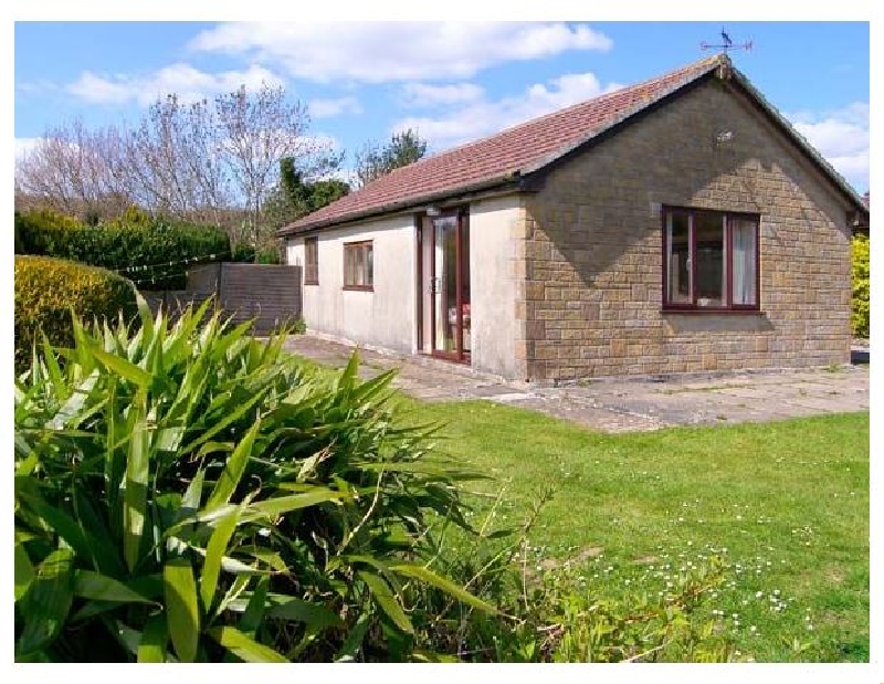 Click here for more about Ryecross Farm Cottage