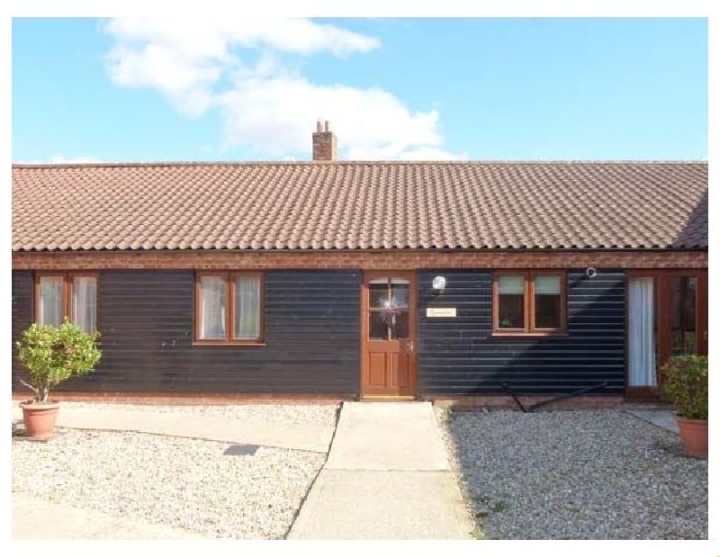 Norfolk Cottage Holidays - Click here for more about Sycamore