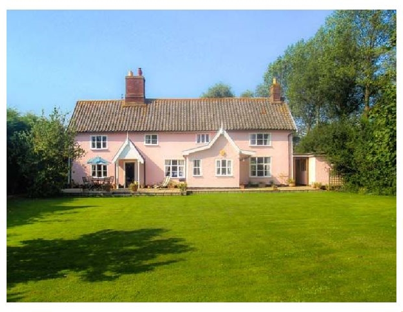 Suffolk Cottage Holidays - Click here for more about St Michael's House