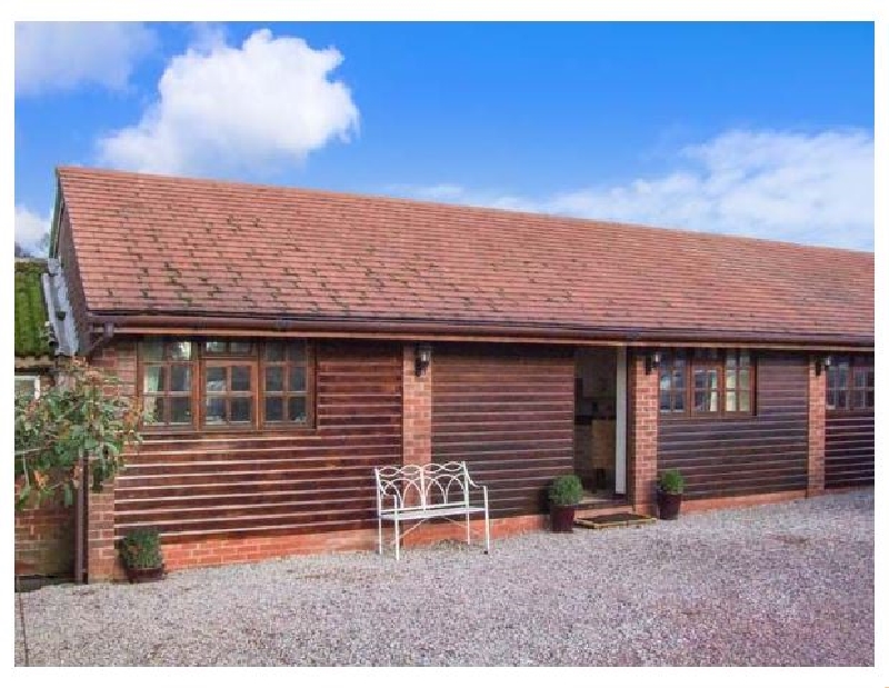 Worcestershire Cottage Holidays - Click here for more about Parlour Barn