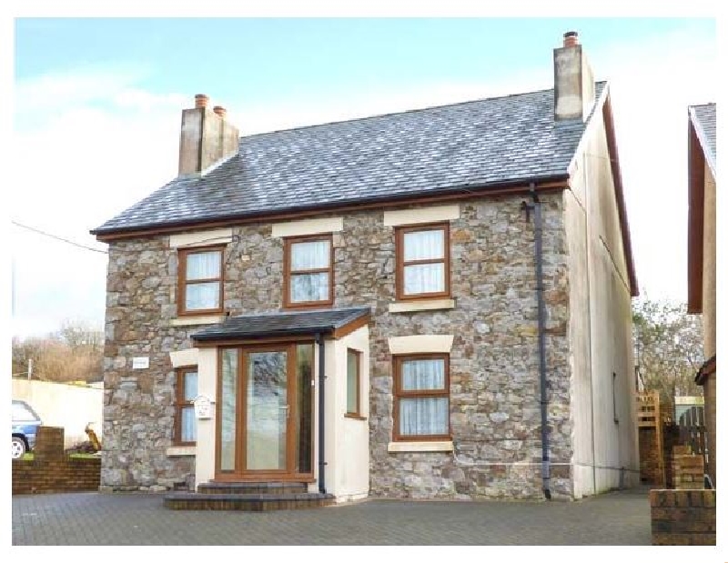 Carmarthenshire Cottage Holidays - Click here for more about Pen-Yr-Erw